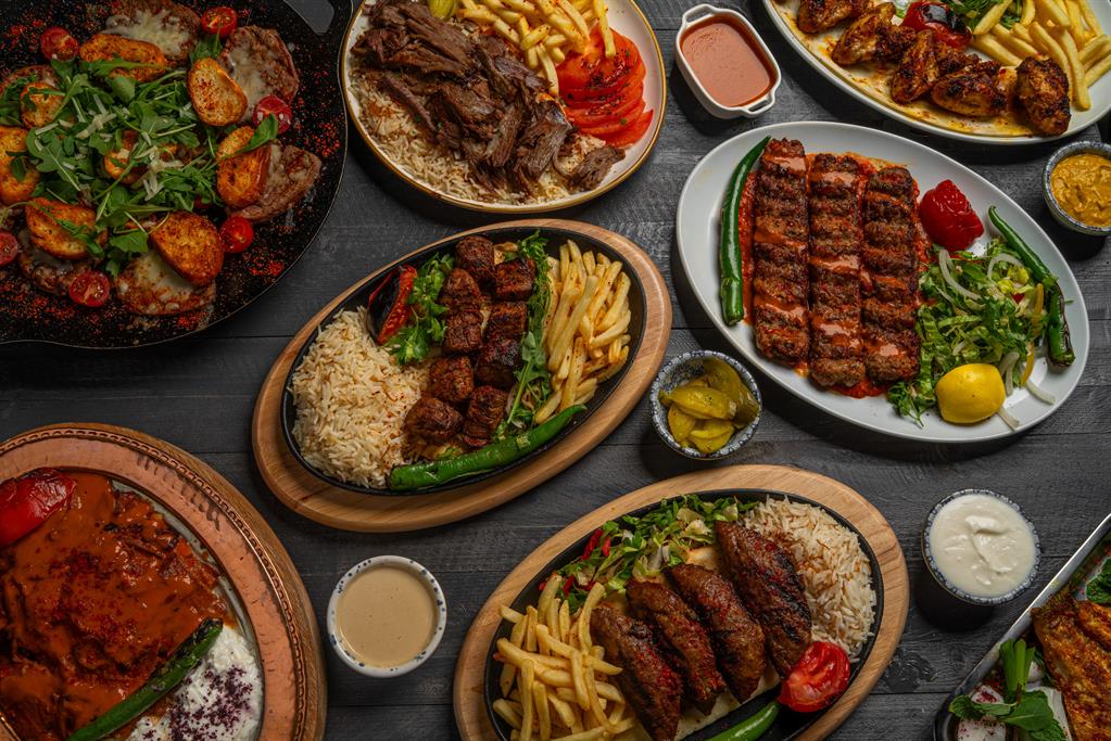 الأطباق الرئيسية