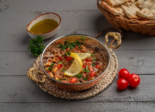 فول بالطحينة