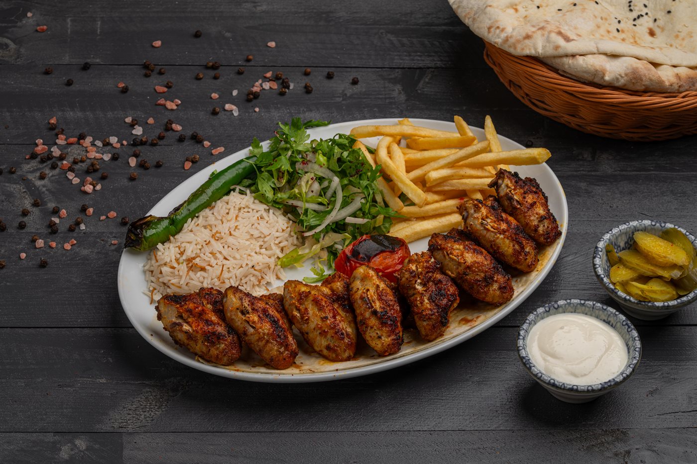 أجنحة دجاج مشوية