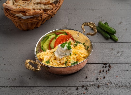 بيض مع البصل