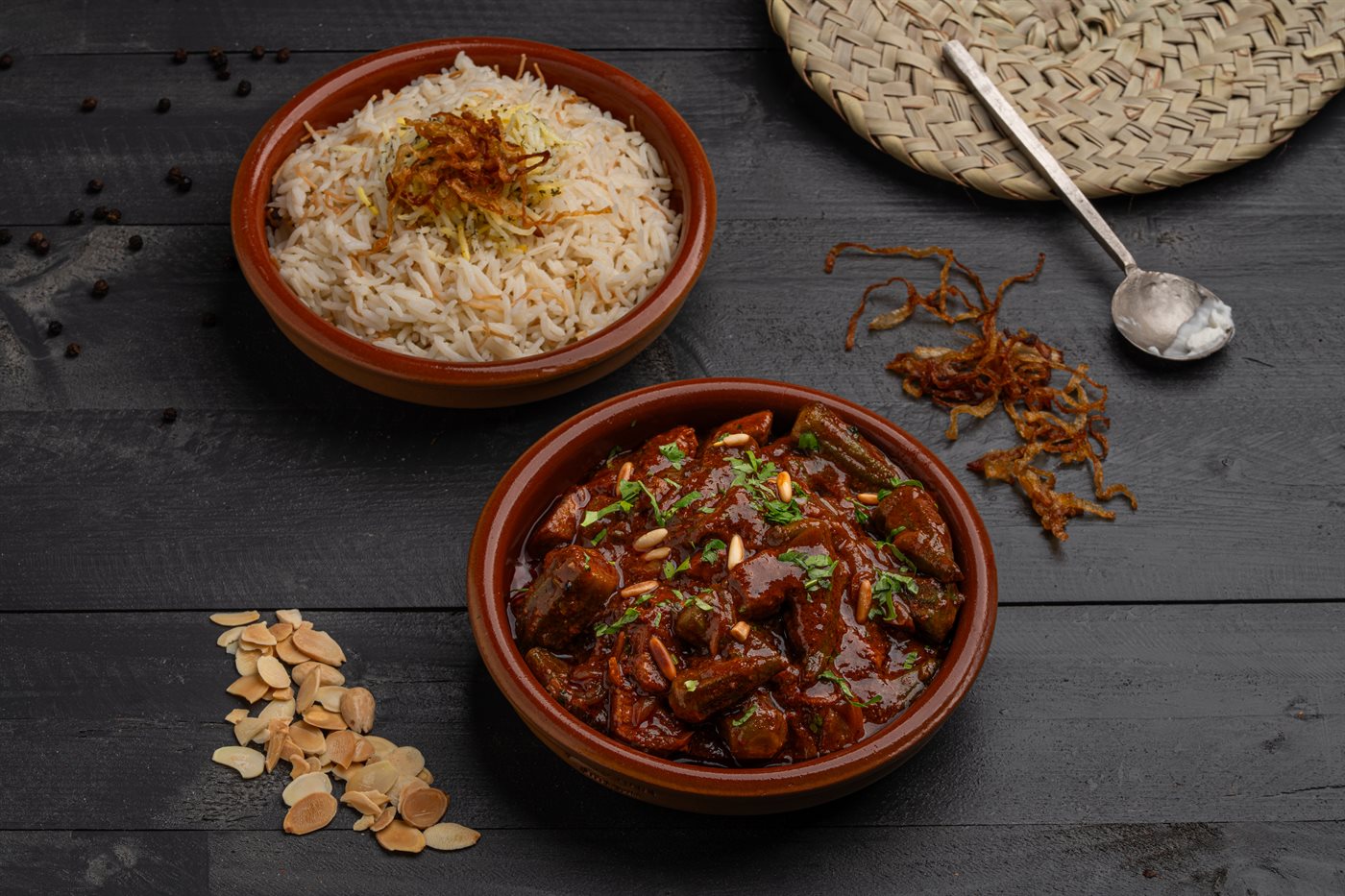 البامية مع أرز الشعيرية